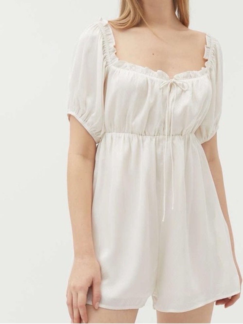 Dress Forum White Puff-Sleeve Tie-Front Romper